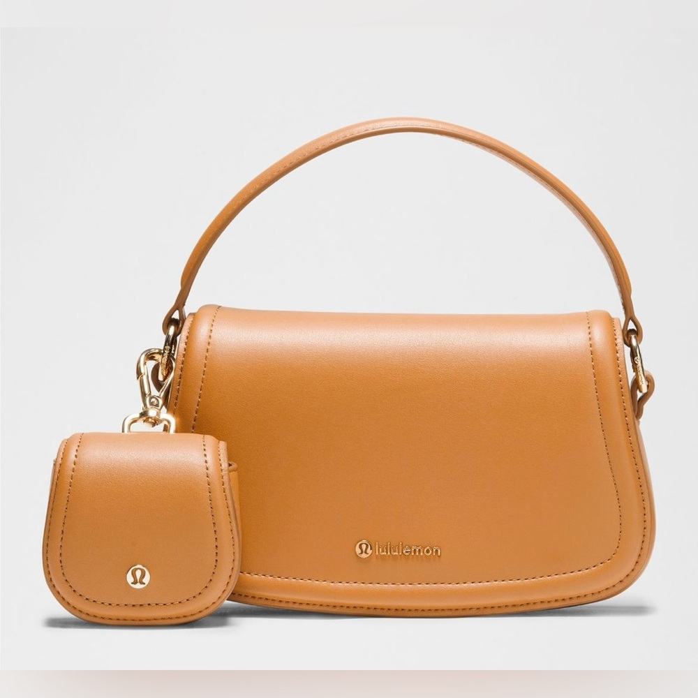 Lululemon NWT Cactus Leather Mini Crossbody Bag & clippable Pouch Brown & Gold